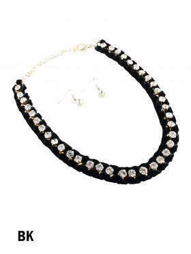 VELVET RHINESTONE NECKLACE EARRING SET